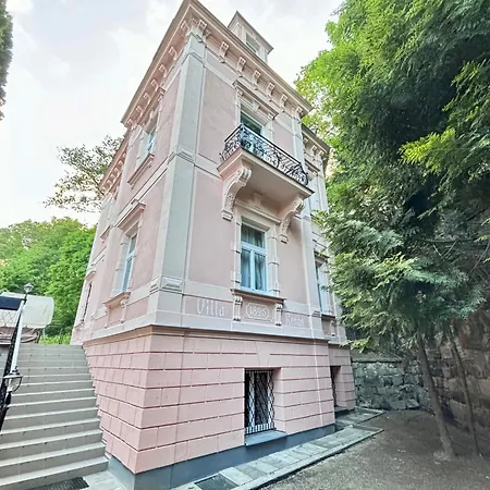 Апарт-отель Krtek , 2 Beds, Theme Room, Free Parking