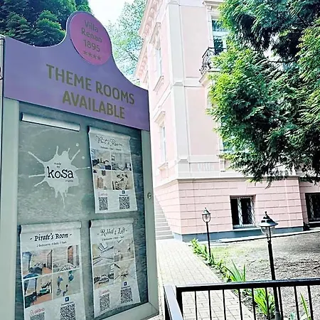 Aparthotel Krtek , 2 Beds, Theme Room, Free Parking Karlovy Vary